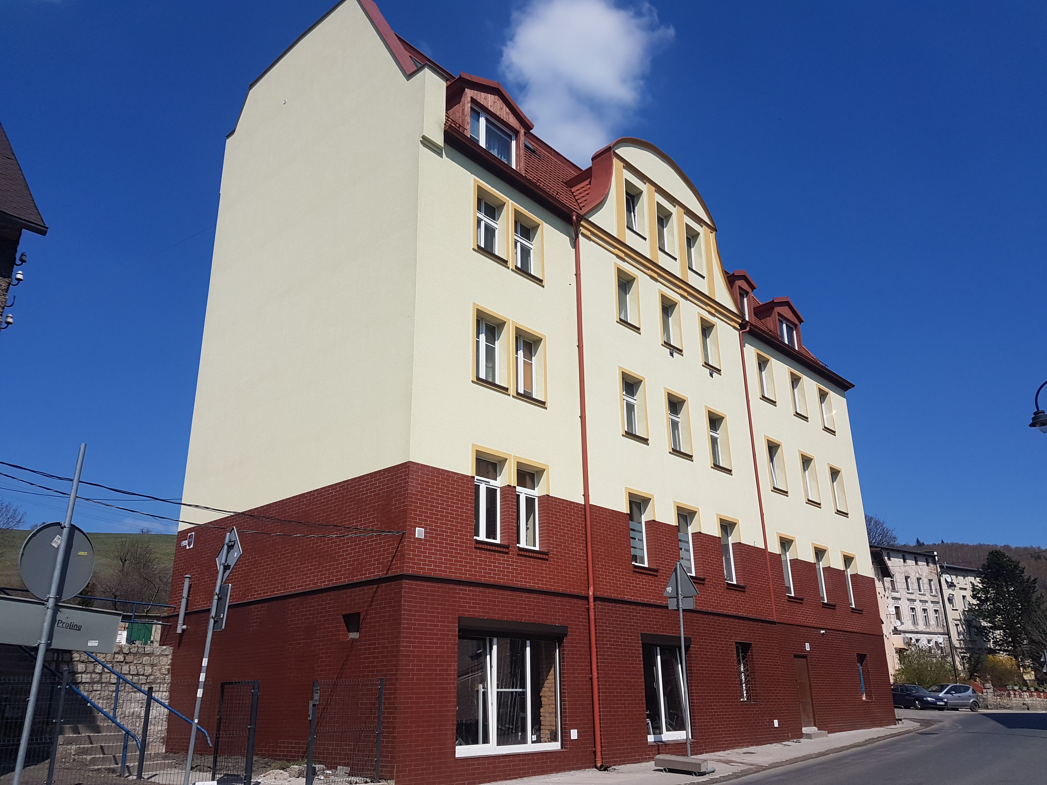 Po-Termomodernizacja budynku
Boguszów Gorce Ul Główna 19